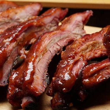 Barbecue Baby Back Ribs with Quice Barbecue Sauce