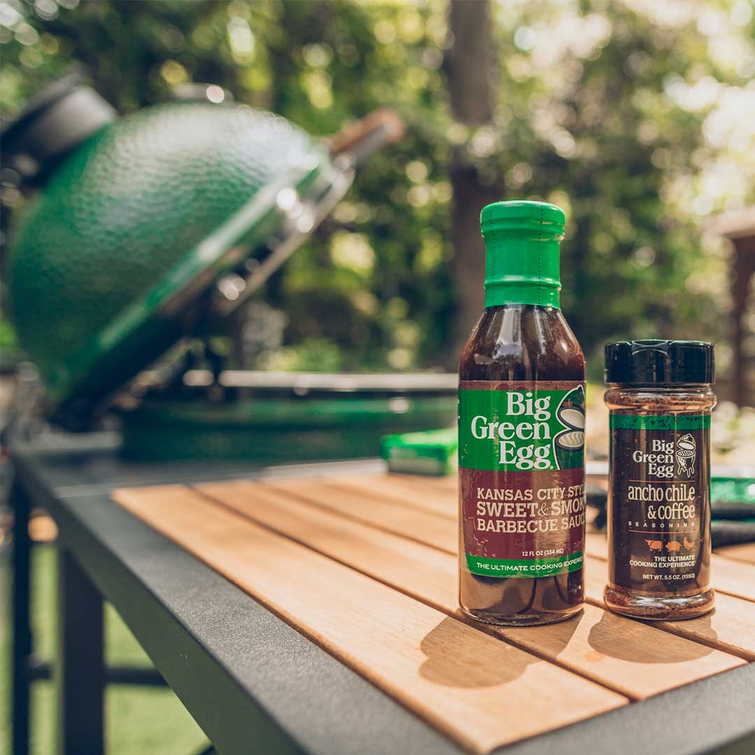 Big Green Egg Sauces and Rubs on a Modular Nest