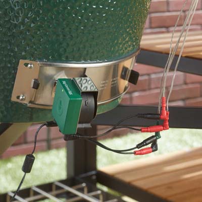 Egg Genius with Y Cable attached to Big Green Egg
