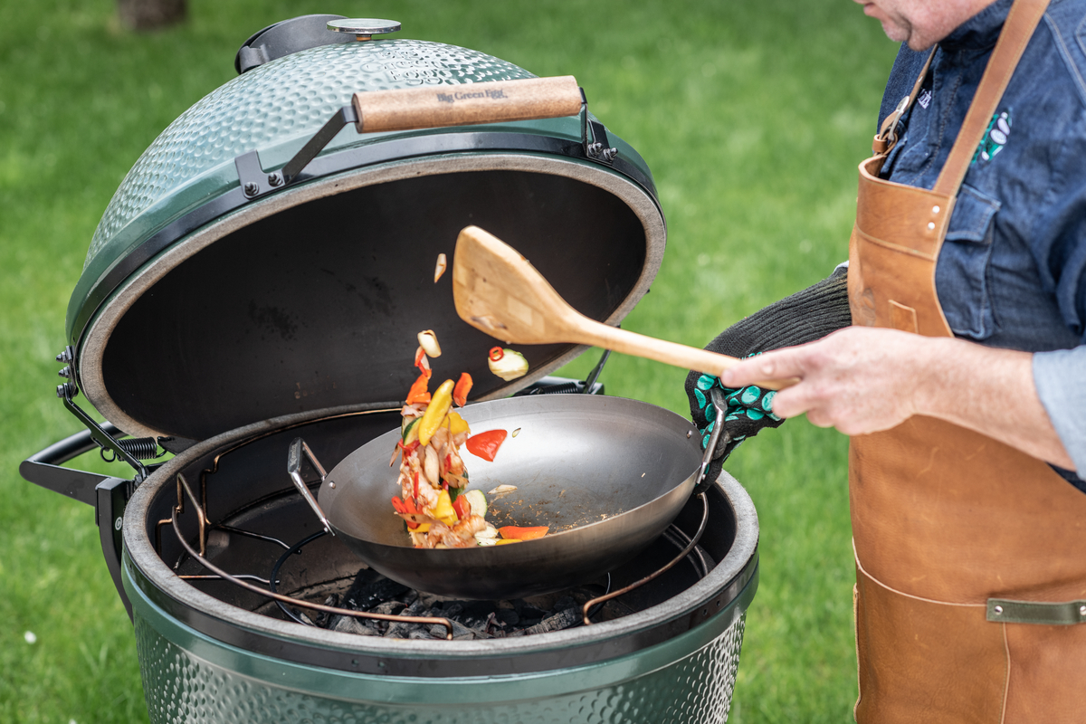 Using a wok